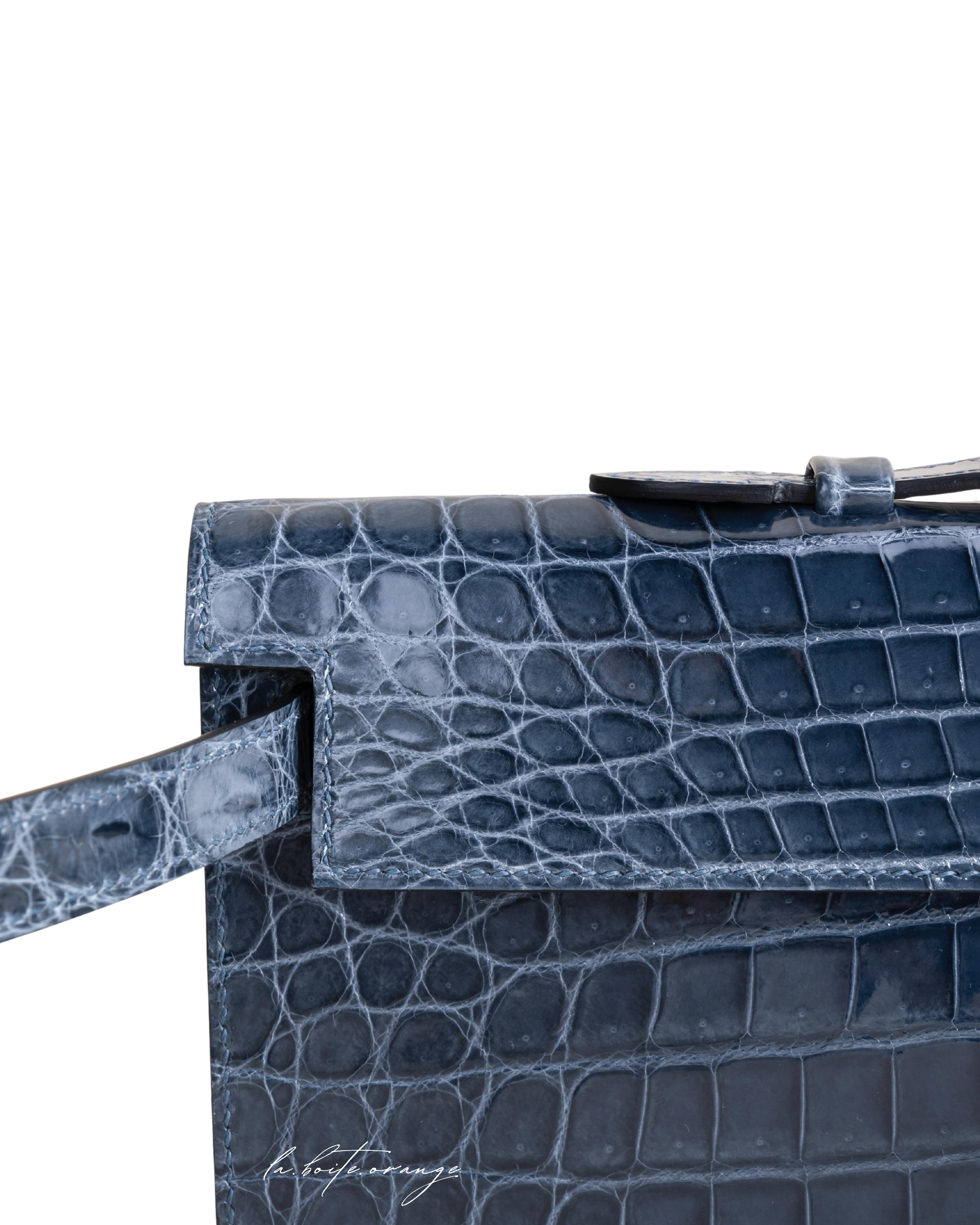 Kelly cut Shiny Niloticus Crocodile N7 Blue Tempete
