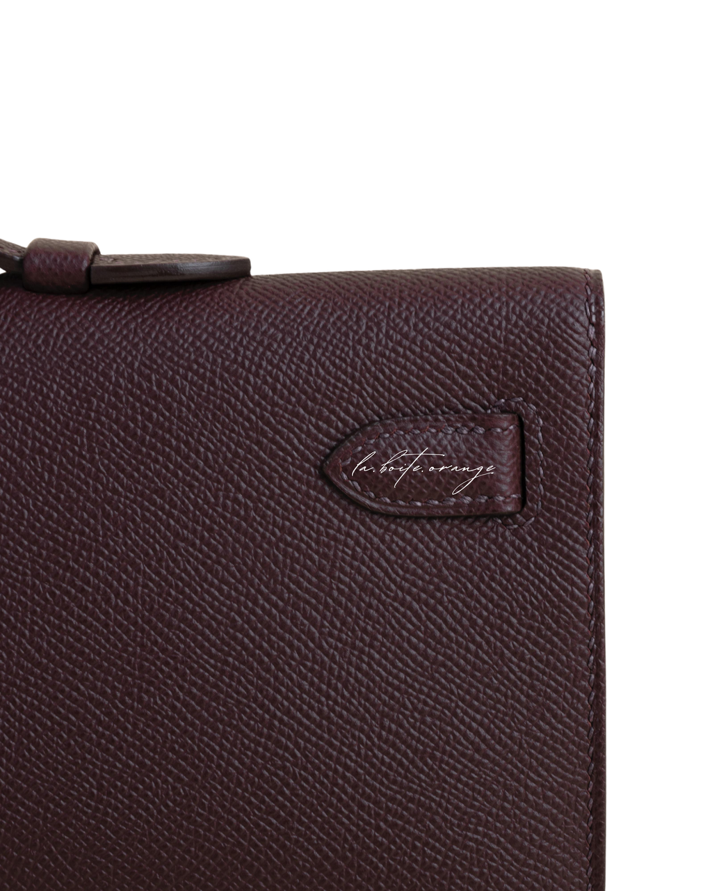 Kelly cut Epsom 0G Rouge sellier