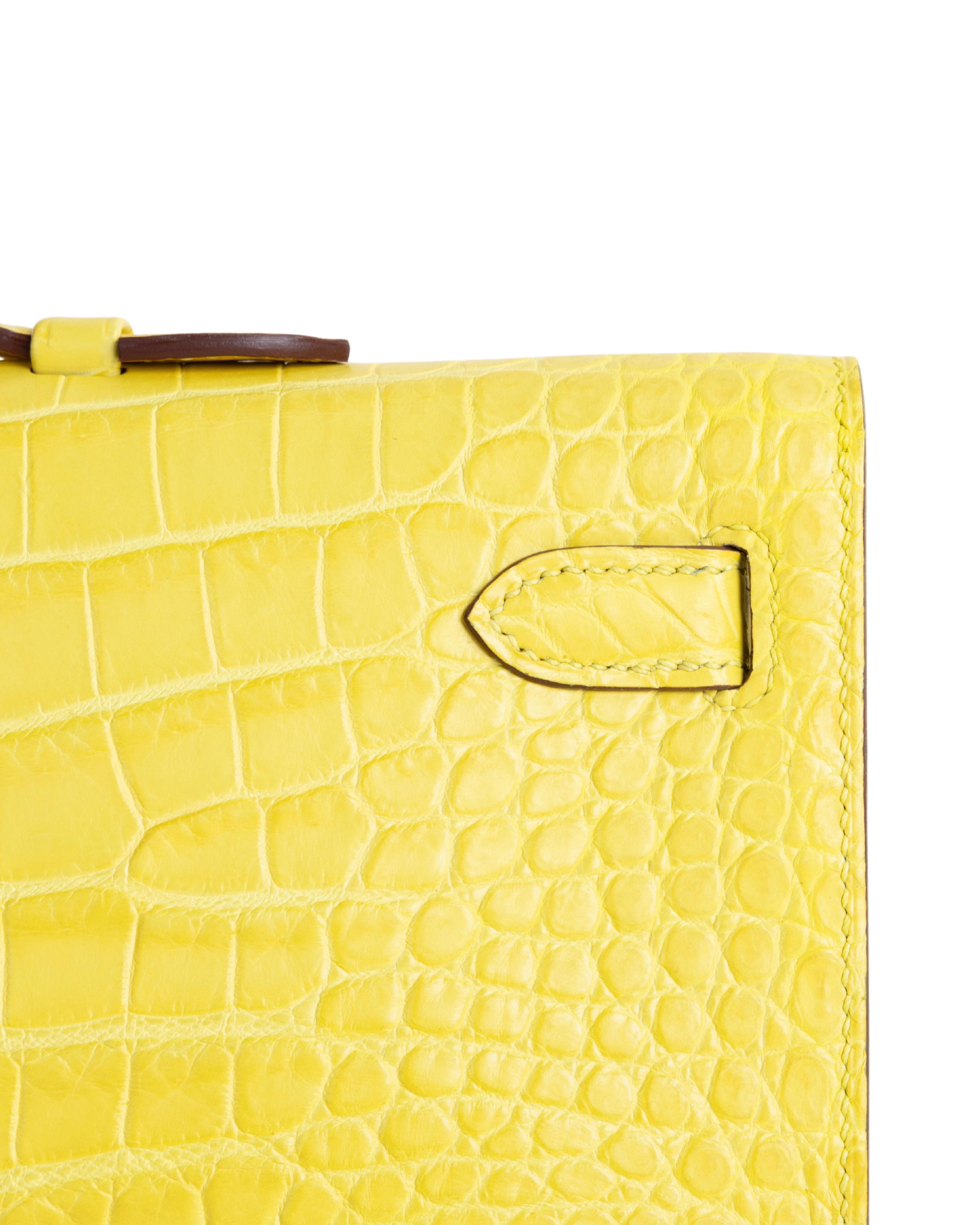 Kelly cut Matte Porosus Crocodile 9R Lime