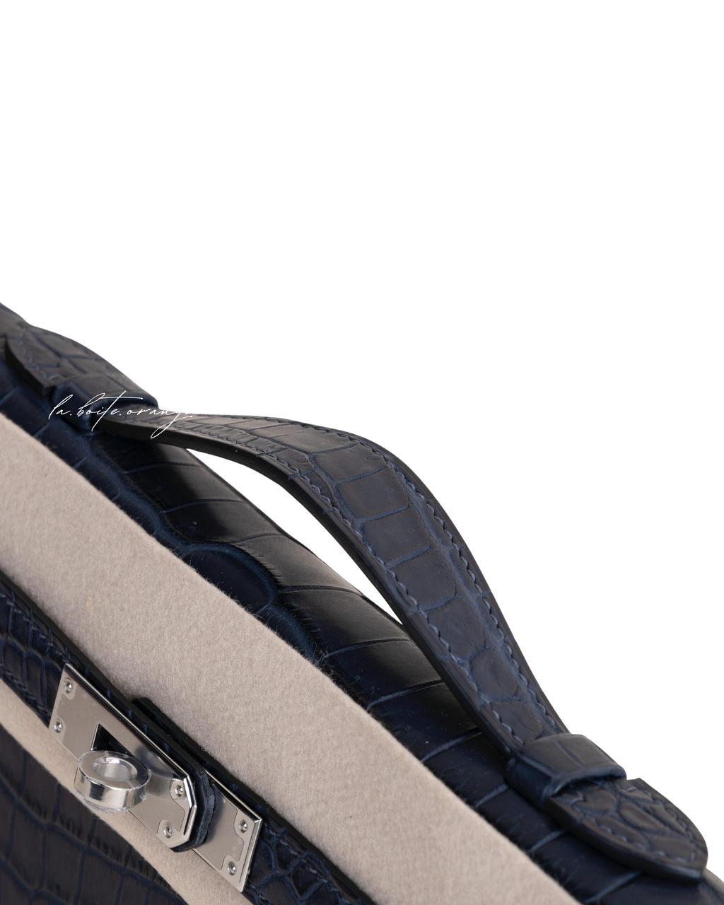Kelly cut Matte porosus Coro 2Z Blue nuit